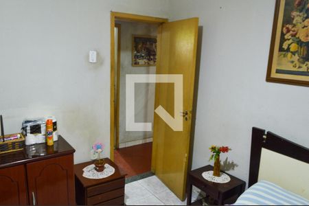 Casa à venda com 450m², 5 quartos e 6 vagas Casa à venda com 450m², 5 quartos e 6 vagasQuarto 2