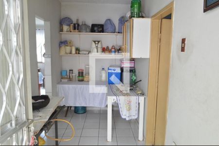 Casa à venda com 450m², 5 quartos e 6 vagas Casa à venda com 450m², 5 quartos e 6 vagasEntrada de Serviço