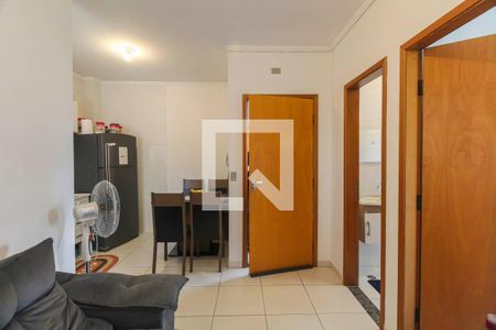 Apartamento à venda com 30m², 1 quarto e sem vaga Apartamento à venda com 30m², 1 quarto e sem vagaSala