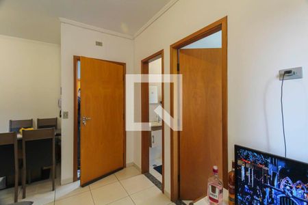 Apartamento à venda com 30m², 1 quarto e sem vaga Apartamento à venda com 30m², 1 quarto e sem vagaSala
