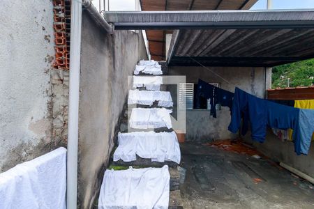 Casa à venda com 300m², 3 quartos e 2 vagas Casa à venda com 300m², 3 quartos e 2 vagasQuintal