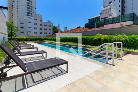Apartamento para alugar com 37m², 1 quarto e 1 vaga Apartamento para alugar com 37m², 1 quarto e 1 vagaPiscina
