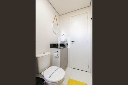 Studio para alugar com 30m², 1 quarto e sem vaga Studio para alugar com 30m², 1 quarto e sem vagaBanheiro