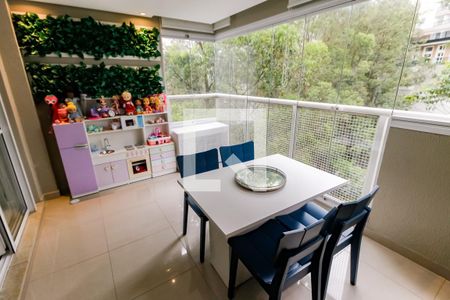 Varanda da Sala de apartamento à venda com 2 quartos, 75m² em Vila Andrade, São Paulo