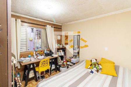 Quarto de casa à venda com 5 quartos, 240m² em Parque Edu Chaves, São Paulo