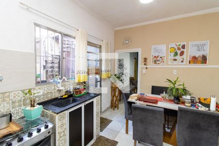 Cozinha de casa à venda com 5 quartos, 240m² em Parque Edu Chaves, São Paulo