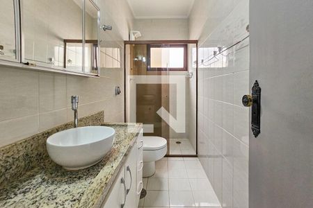 Apartamento para alugar com 127m², 3 quartos e 1 vagaBanheiro da suíte