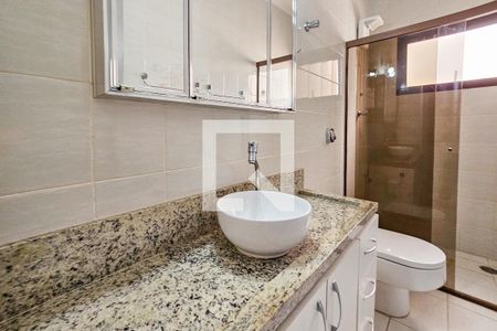 Apartamento para alugar com 127m², 3 quartos e 1 vagaBanheiro da suíte