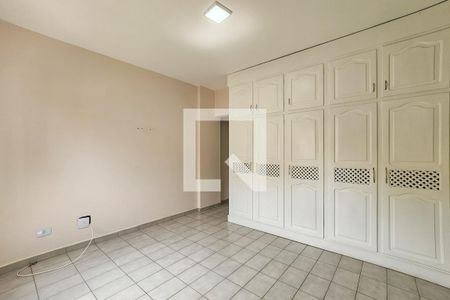 Suíte de apartamento para alugar com 3 quartos, 127m² em Balneario Guarujá, Guarujá
