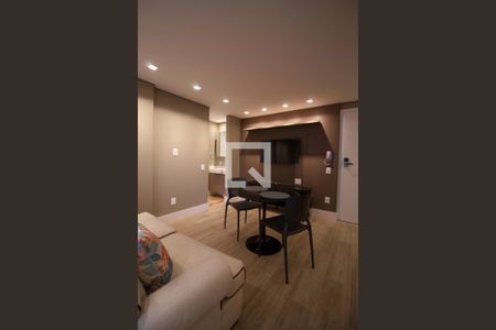 Sala de apartamento à venda com 1 quarto, 34m² em Pinheiros, São Paulo