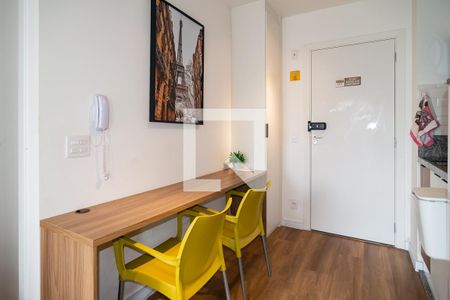 Studio / Cozinha de kitnet/studio para alugar com 0 quarto, 25m² em Bela Vista, São Paulo