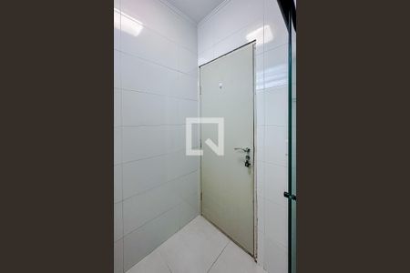 Casa à venda com 180m², 3 quartos e 2 vagasBanheiro