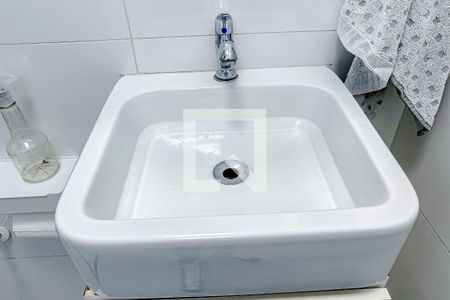 Casa à venda com 180m², 3 quartos e 2 vagasBanheiro