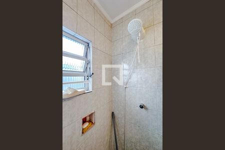 Casa à venda com 180m², 3 quartos e 2 vagasBanheiro da Suíte