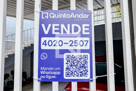 Casa à venda com 180m², 3 quartos e 2 vagasPlaquinha