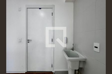 Apartamento à venda com 27m², 1 quarto e sem vagaÁrea de Serviço