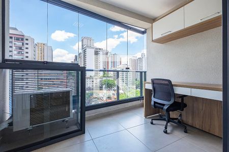 Studio para alugar com 26m², 1 quarto e sem vaga Studio para alugar com 26m², 1 quarto e sem vagaStudio - Varanda