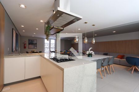 Apartamento para alugar com 38m², 2 quartos e 1 vagaÁrea comum - Salão de festas