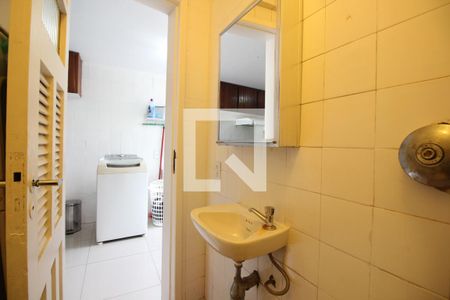 Apartamento à venda com 142m², 4 quartos e 1 vagaBanheiro de Serviço