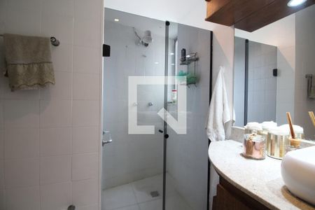 Apartamento à venda com 142m², 4 quartos e 1 vagaBanheiro Social