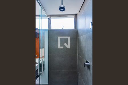 Casa para alugar com 420m², 4 quartos e 4 vagasSuíte