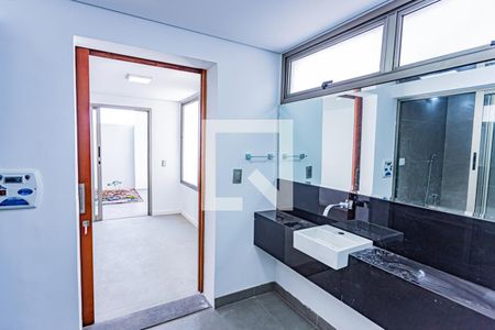 Casa para alugar com 420m², 4 quartos e 4 vagasÁrea comum