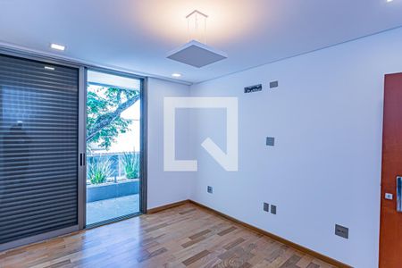 Casa para alugar com 420m², 4 quartos e 4 vagasQuarto 2