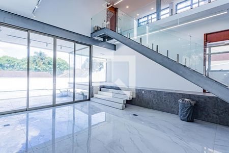 Sala de casa para alugar com 4 quartos, 420m² em City América, São Paulo