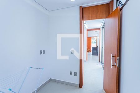 Casa para alugar com 420m², 4 quartos e 4 vagasQuarto de Serviço