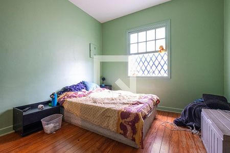 Casa à venda com 400m², 3 quartos e 2 vagas Casa à venda com 400m², 3 quartos e 2 vagasQuarto 2