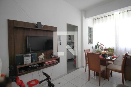 Sala de kitnet/studio para alugar com 1 quarto, 60m² em Centro, Belo Horizonte