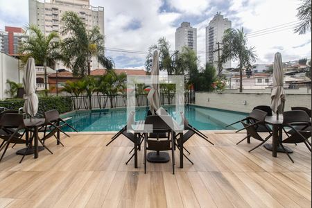 Apartamento à venda com 64m², 2 quartos e 1 vagapiscina_4