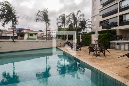 Apartamento à venda com 64m², 2 quartos e 1 vagapiscina_3
