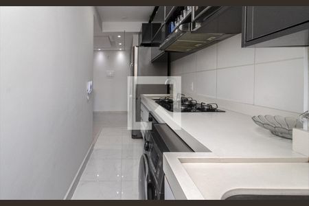 Apartamento à venda com 64m², 2 quartos e 1 vagacozinha e área de serviço compartilhadas_4