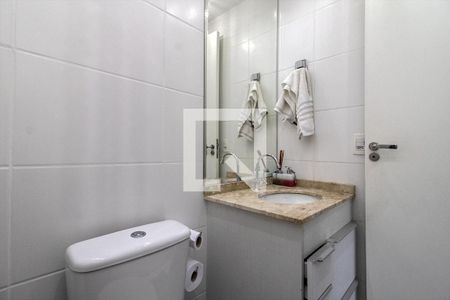 Apartamento à venda com 64m², 2 quartos e 1 vagabanheiro social_3