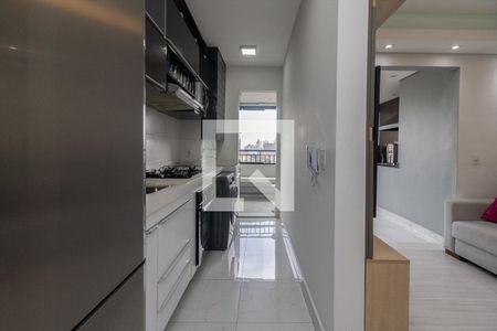 Apartamento à venda com 64m², 2 quartos e 1 vagacozinha e área de serviço compartilhadas_2