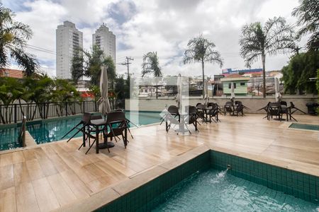 Apartamento à venda com 64m², 2 quartos e 1 vagapiscina_1