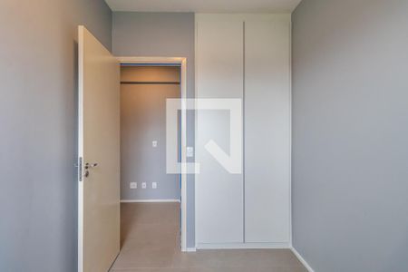 Quarto 1 de apartamento para alugar com 2 quartos, 45m² em Bethaville I, Barueri