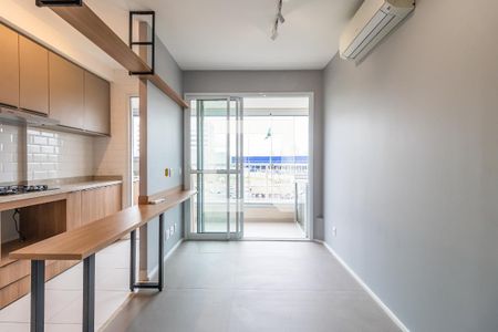 Sala de apartamento para alugar com 2 quartos, 45m² em Bethaville I, Barueri