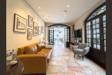 Casa à venda com 388m², 5 quartos e 4 vagasFoto 13