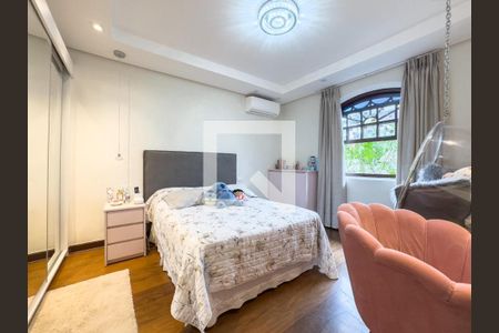 Casa à venda com 388m², 5 quartos e 4 vagasFoto 55