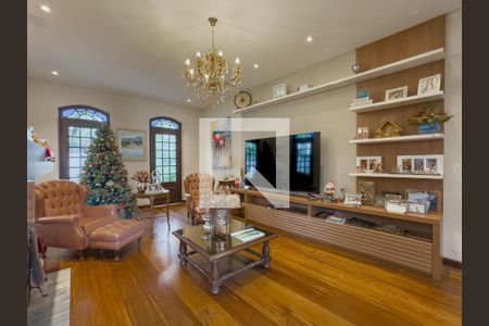 Casa à venda com 388m², 5 quartos e 4 vagasFoto 29