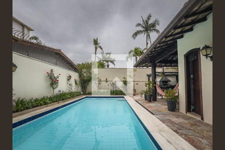 Foto 01 de casa à venda com 5 quartos, 388m² em Jardim Marajoara, São Paulo