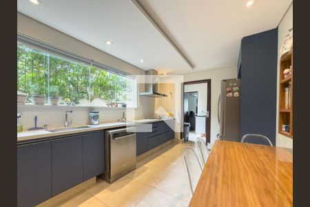 Casa à venda com 388m², 5 quartos e 4 vagasFoto 19