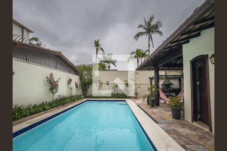 Casa à venda com 388m², 5 quartos e 4 vagasFoto 11