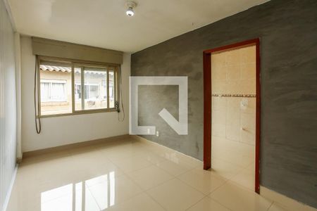 Sala de apartamento à venda com 2 quartos, 65m² em Rubem Berta, Porto Alegre