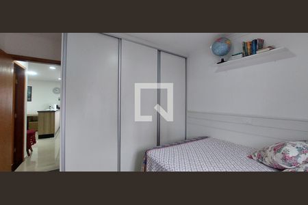 Apartamento à venda com 120m², 2 quartos e 2 vagasQuarto 2