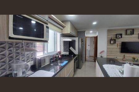 Apartamento à venda com 120m², 2 quartos e 2 vagasCozinha