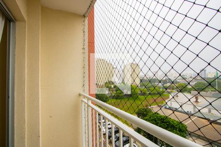 Varanda da sala de apartamento para alugar com 2 quartos, 50m² em Vila Homero Thon, Santo André