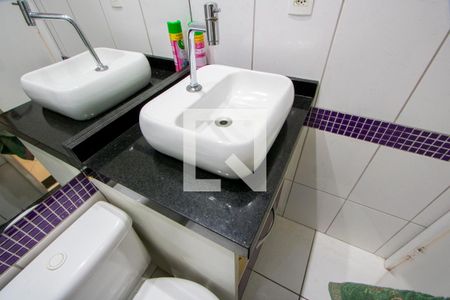 Apartamento para alugar com 50m², 2 quartos e 1 vaga Apartamento para alugar com 50m², 2 quartos e 1 vagaBanheiro
